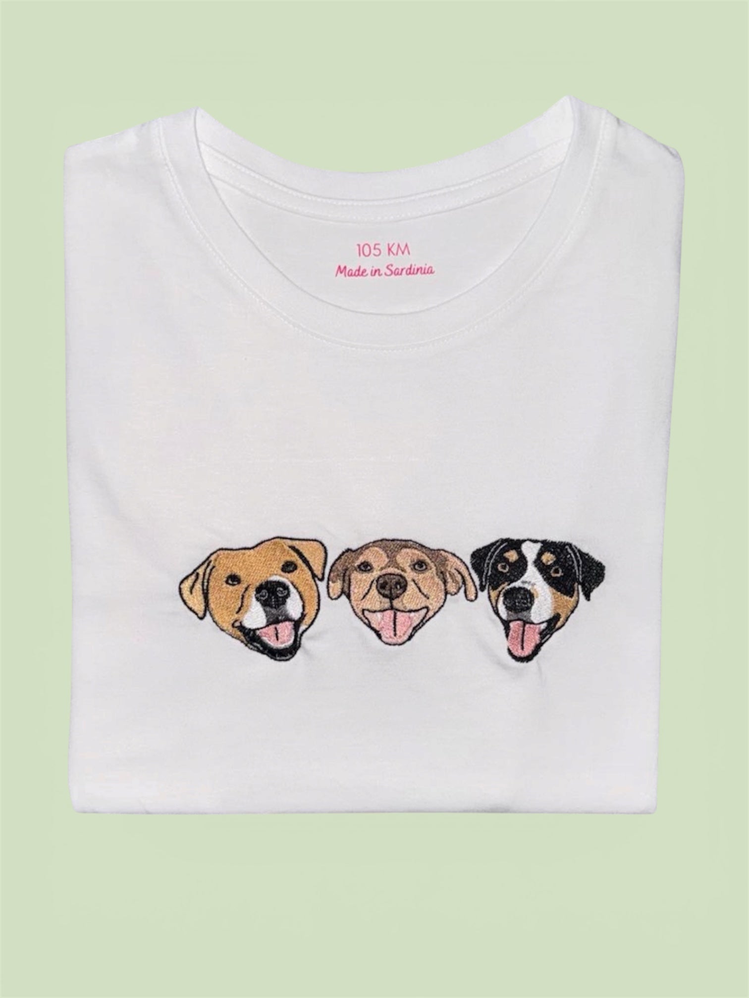 T-shirt con 3 animali con ricamo pieno