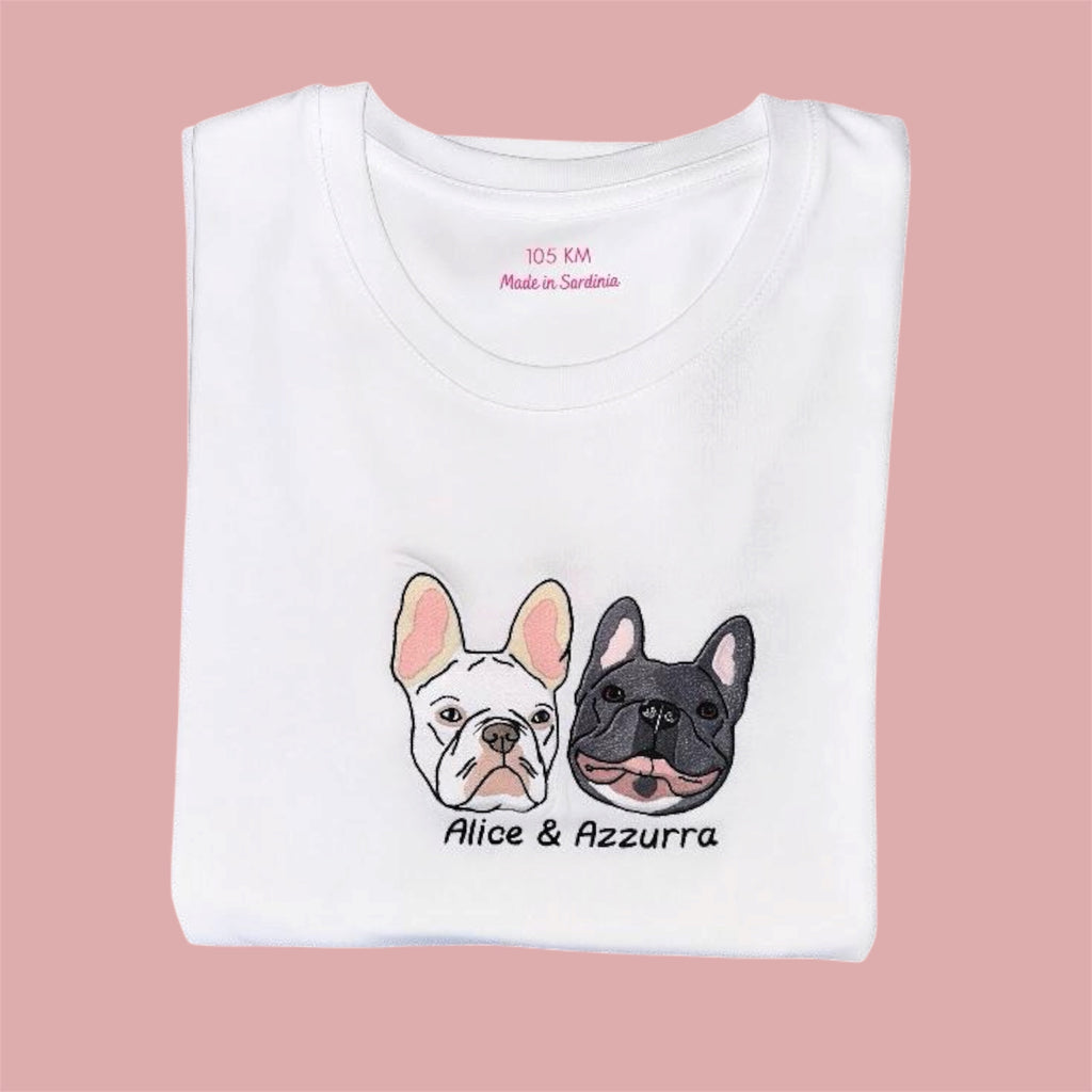 T-shirt con due animali con ricamo a colori